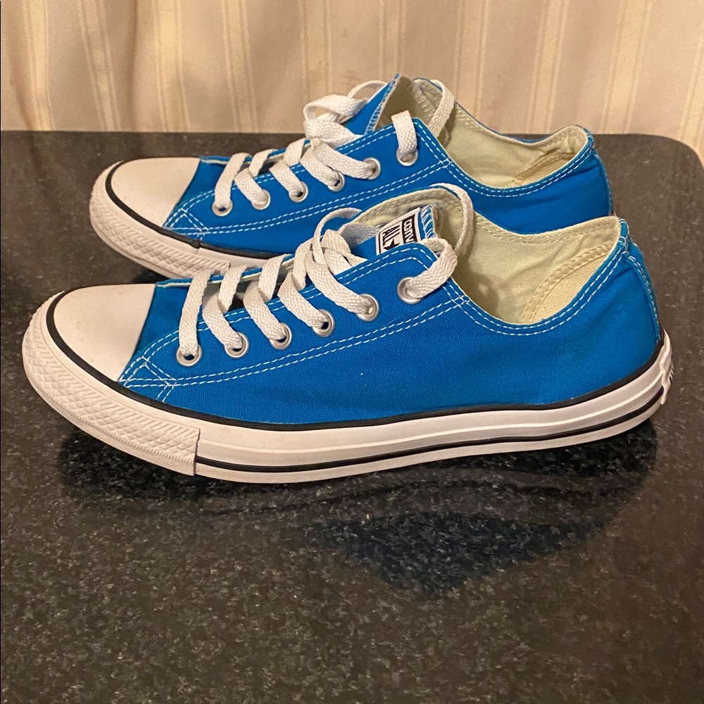 Cobalt Blue Converse Chuck Taylor All Stars Size 10